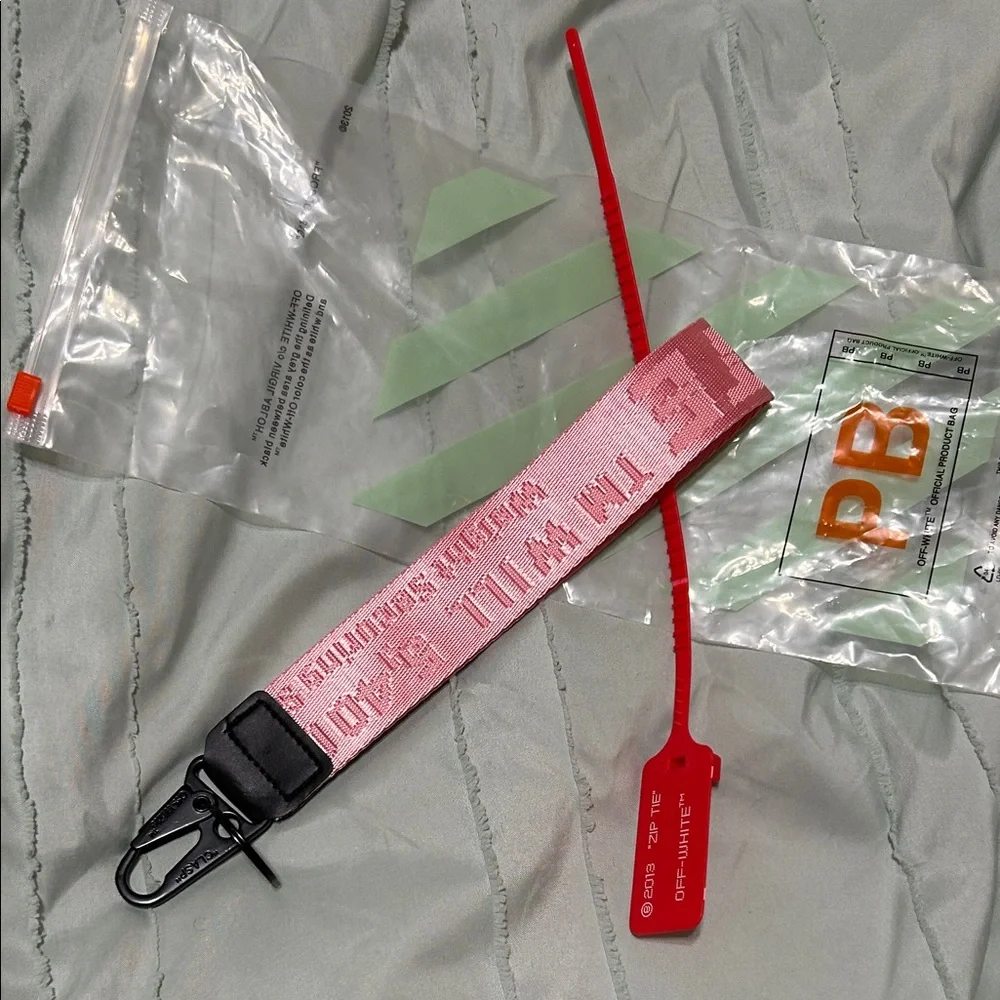 Off-White Bold Red Cable Tie